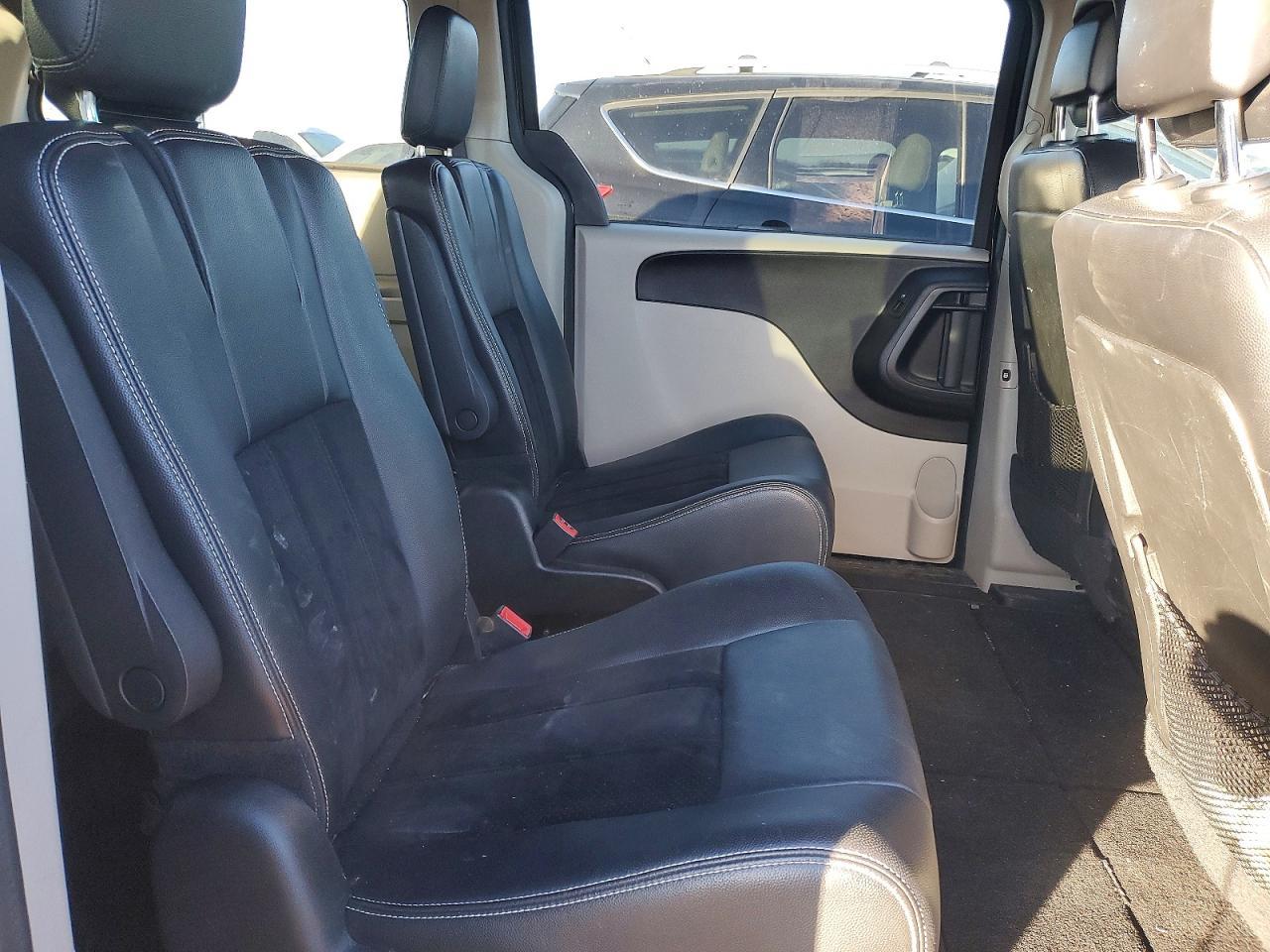 2017 Dodge Grand Caravan Sxt - zdjęcie 11