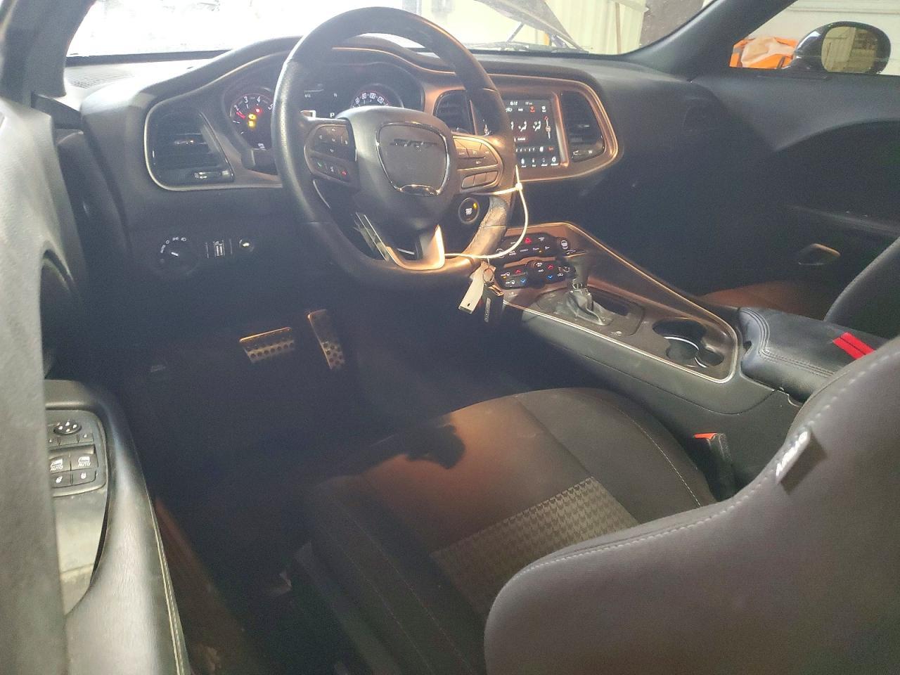 2020 Dodge Challenger R/T Scat Pack - zdjęcie 8