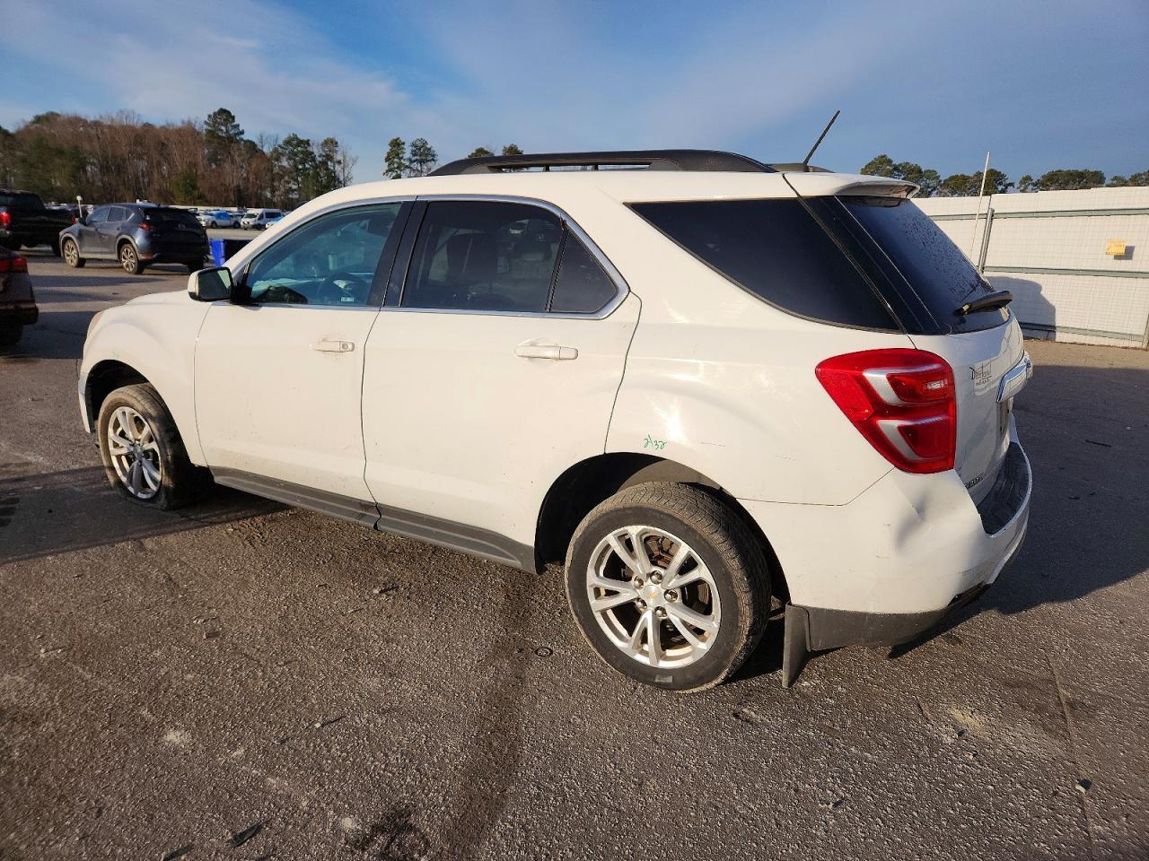 2017 Chevrolet Equinox Lt - zdjęcie 2