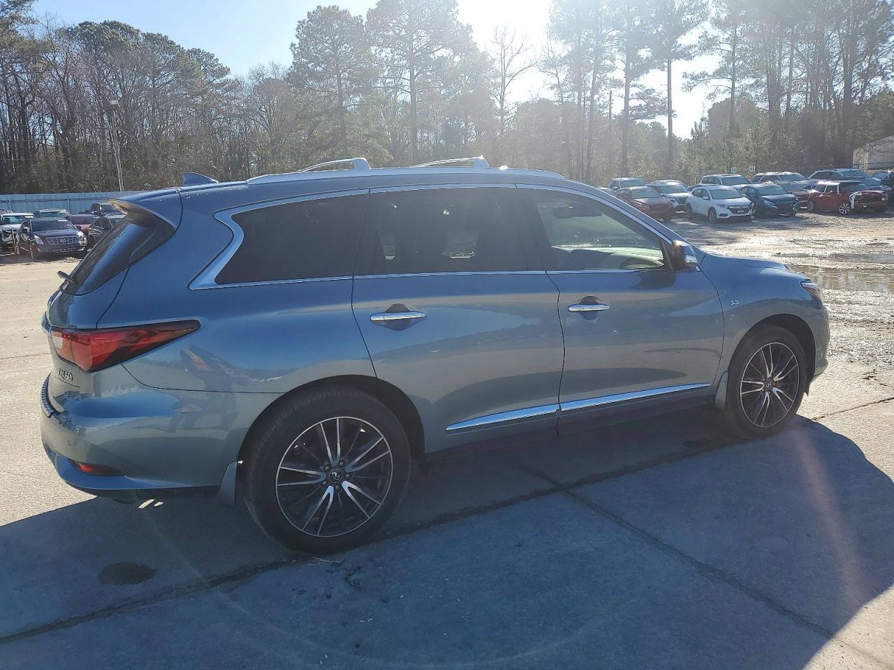 2018 Infiniti Qx60 - zdjęcie 3