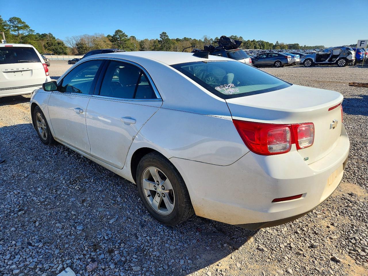 2016 Chevrolet Malibu Limited Ls - zdjęcie 2