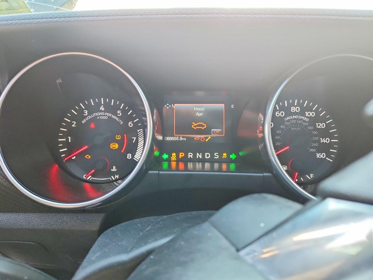 2021 Ford Mustang - zdjęcie 9