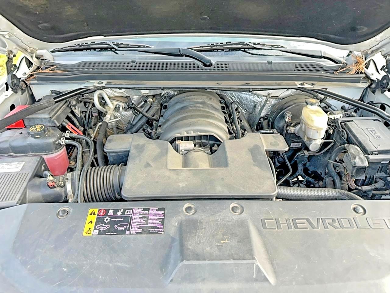 2017 Chevrolet Suburban C1500 Premier - zdjęcie 7