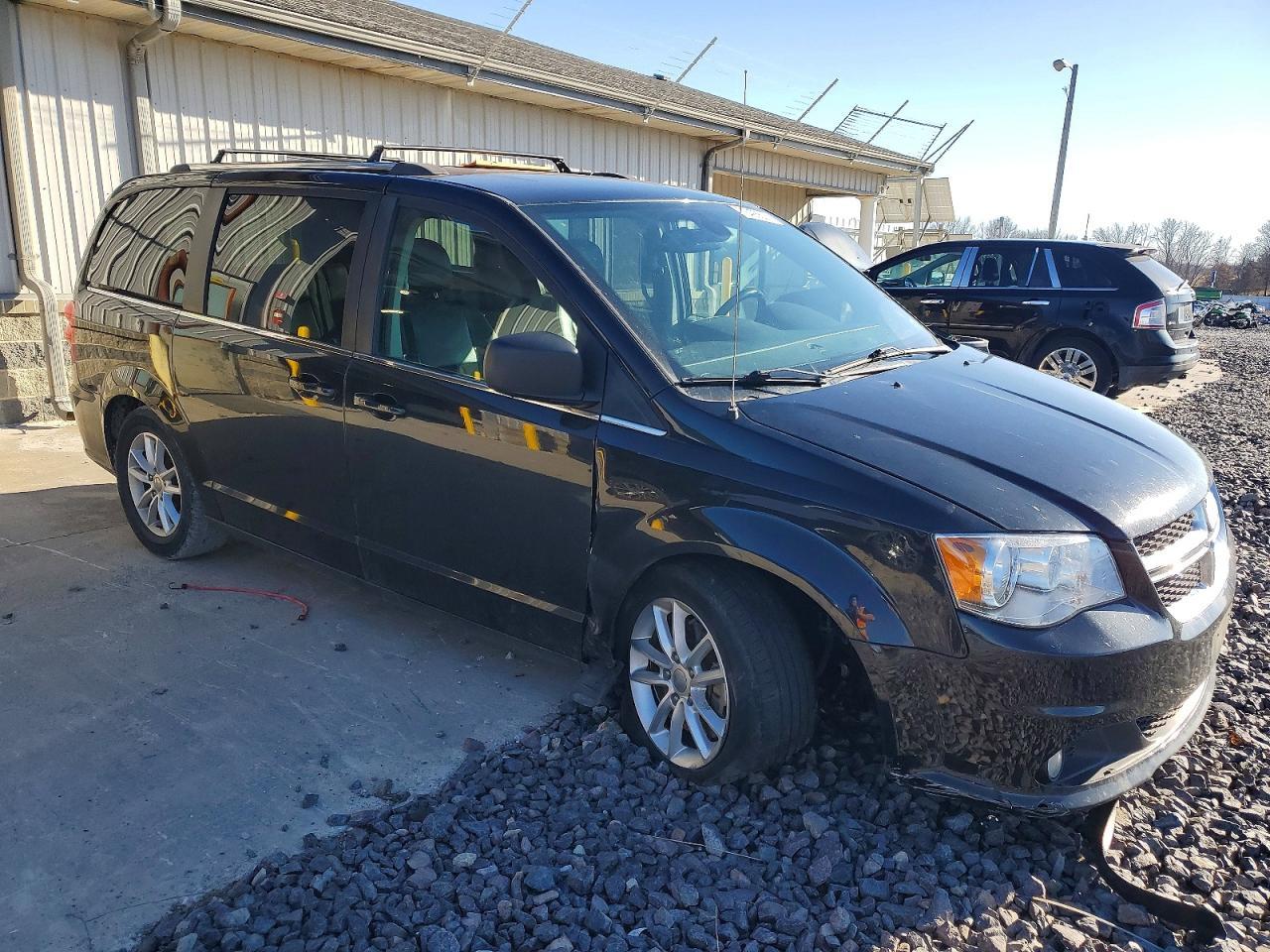 2018 Dodge Grand Caravan Sxt - zdjęcie 4