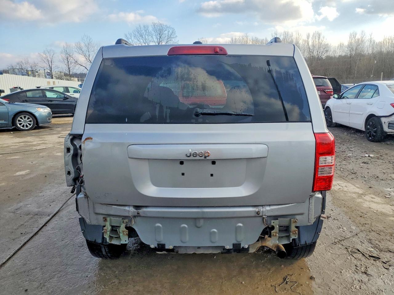 2016 Jeep Patriot Sport - zdjęcie 6