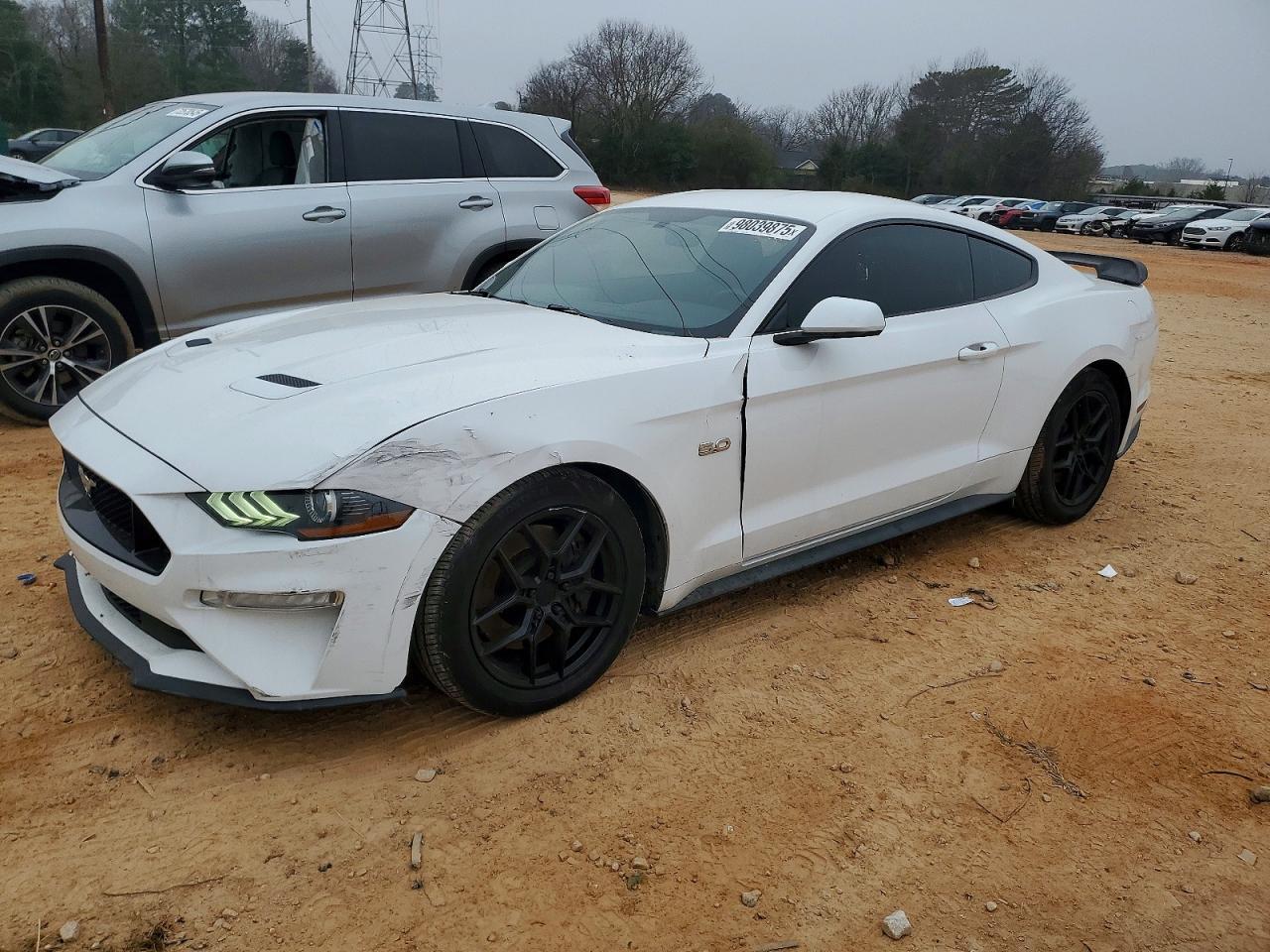 2020 Ford Mustang Gt - zdjęcie główne