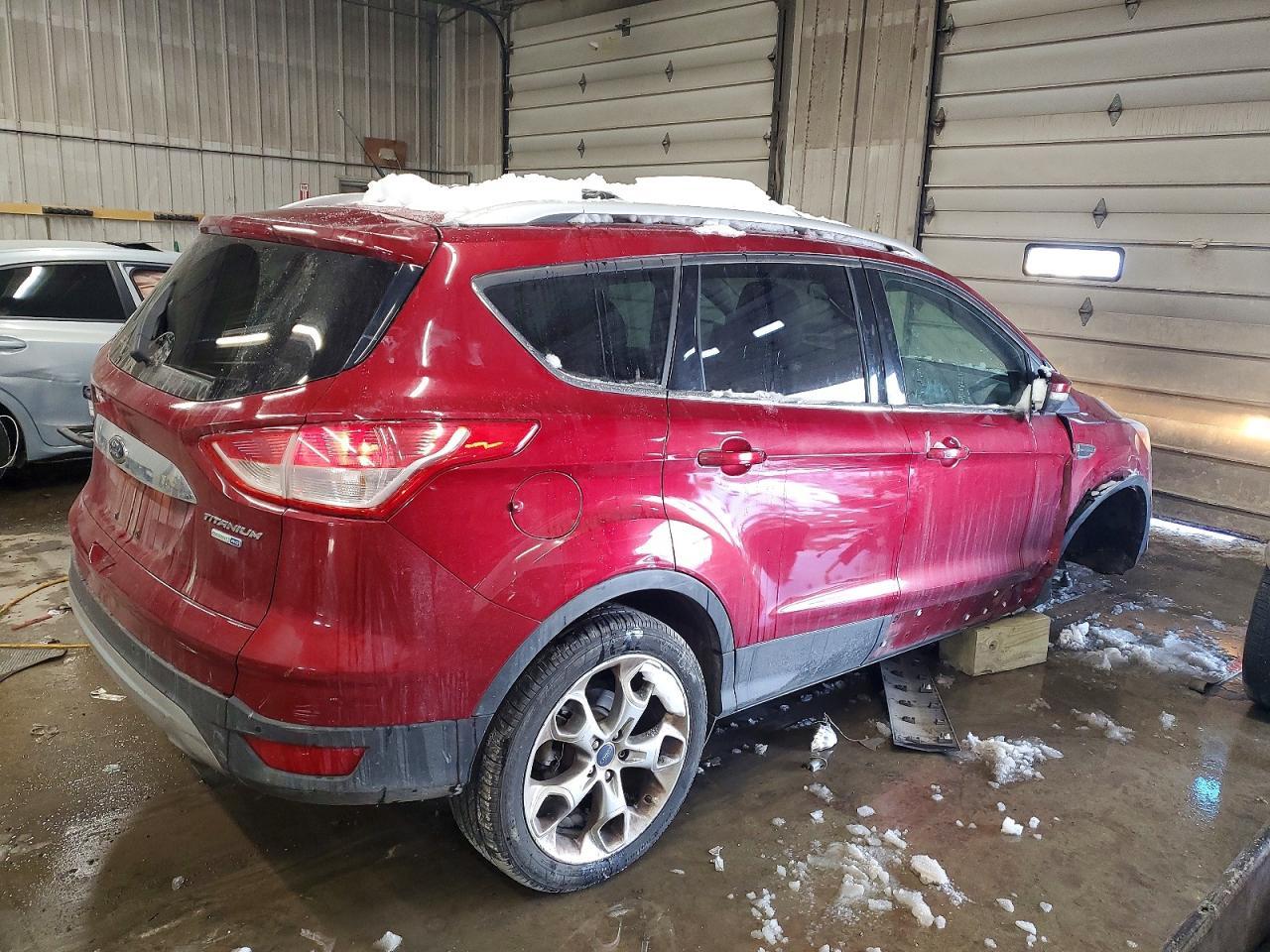 2014 Ford Escape Titanium - zdjęcie 3