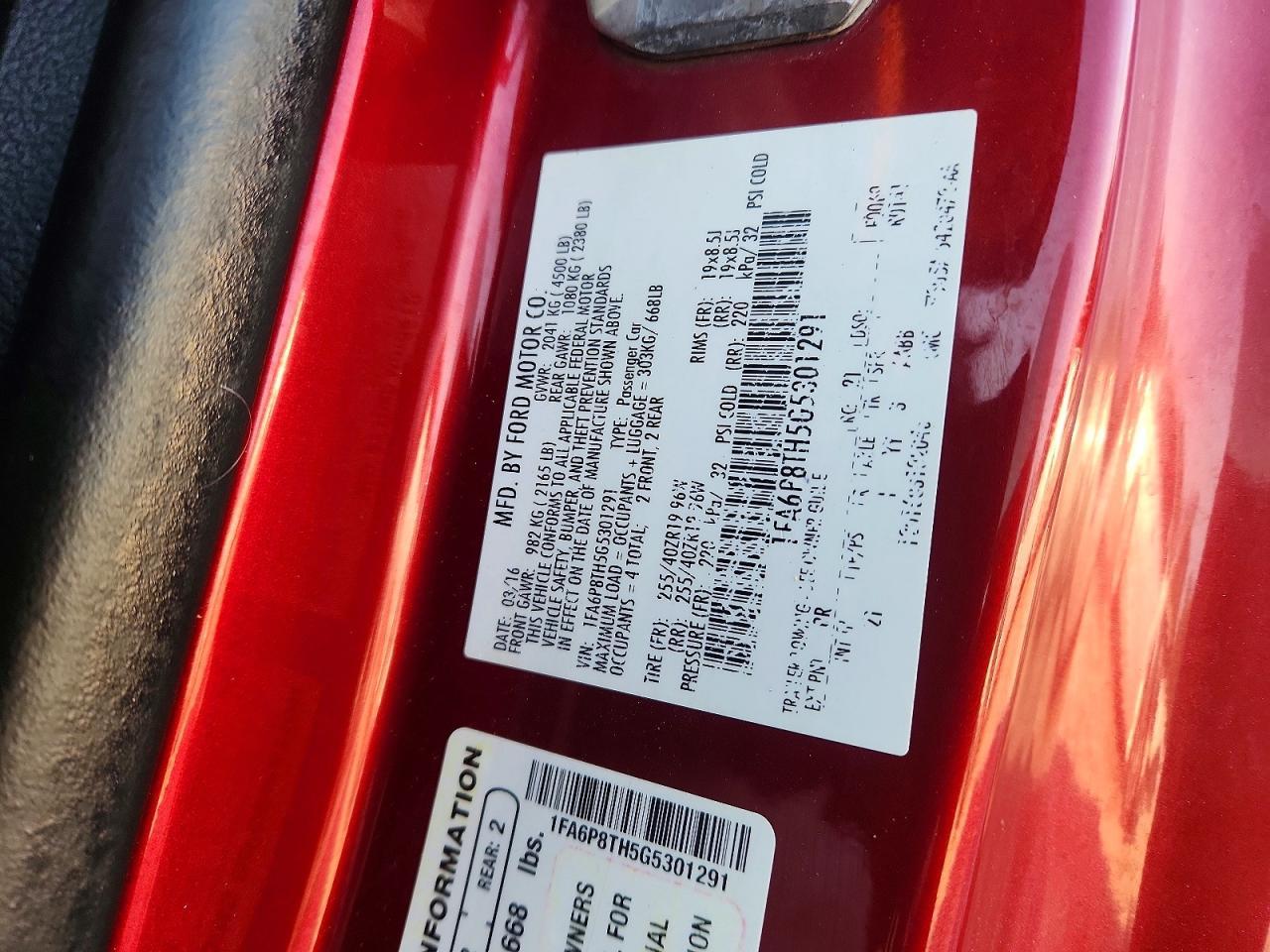 2016 Ford Mustang - zdjęcie 12