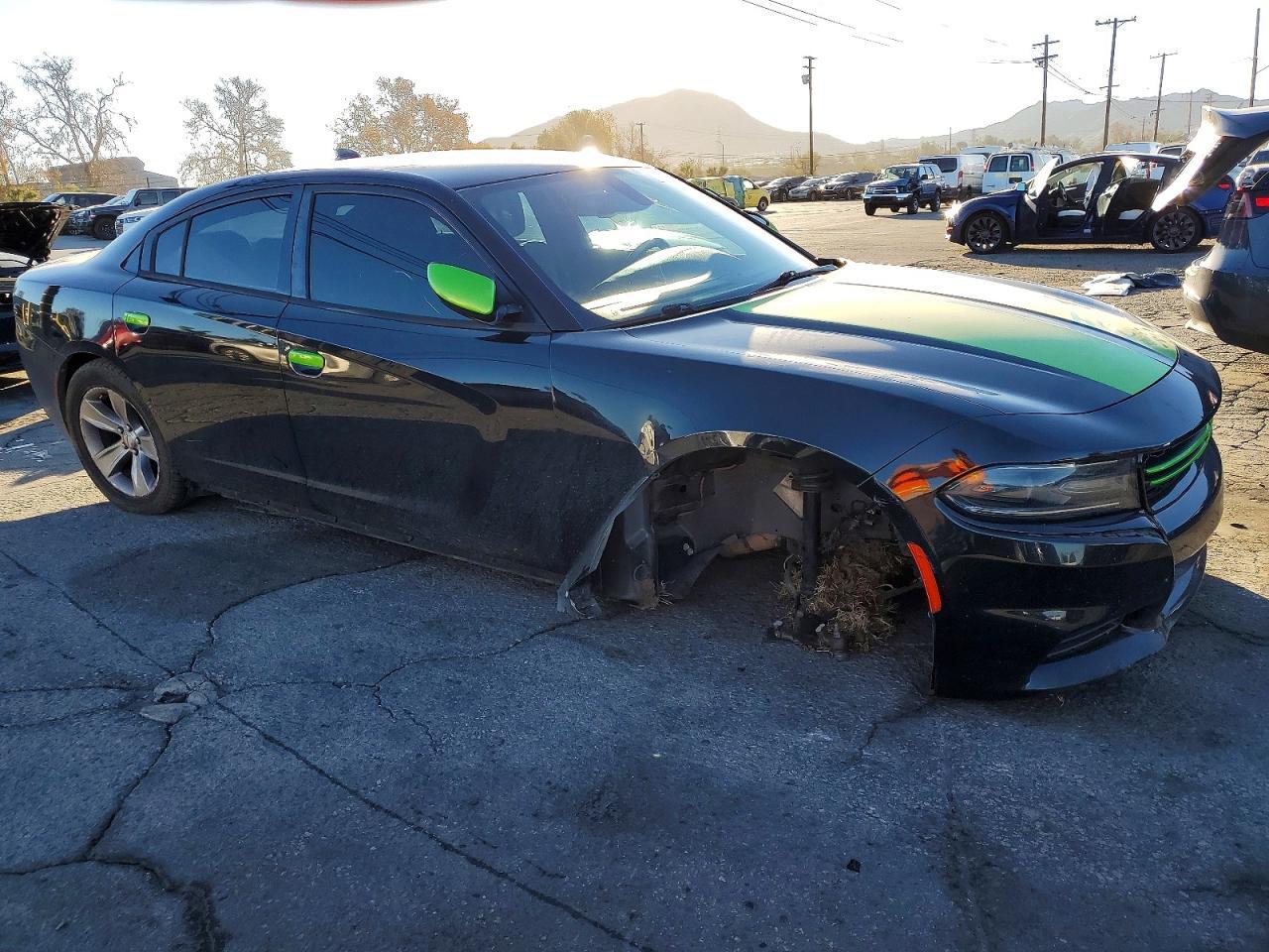 2017 Dodge Charger Sxt - zdjęcie 4
