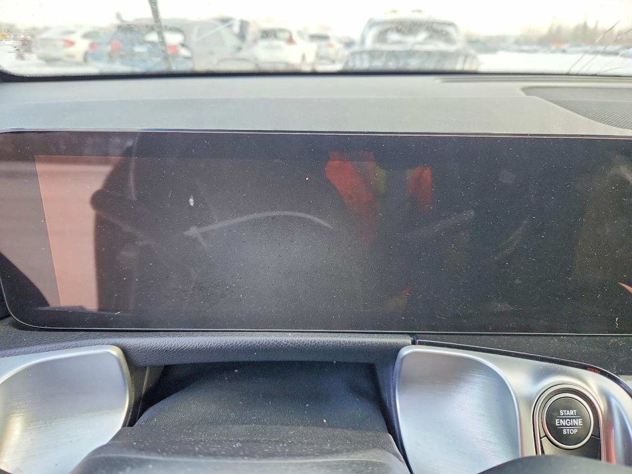 2022 Mercedes-Benz Truck Glb250 4Dr Awd - zdjęcie 9