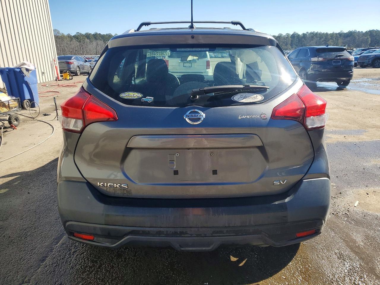 2019 Nissan Kicks S - zdjęcie 6
