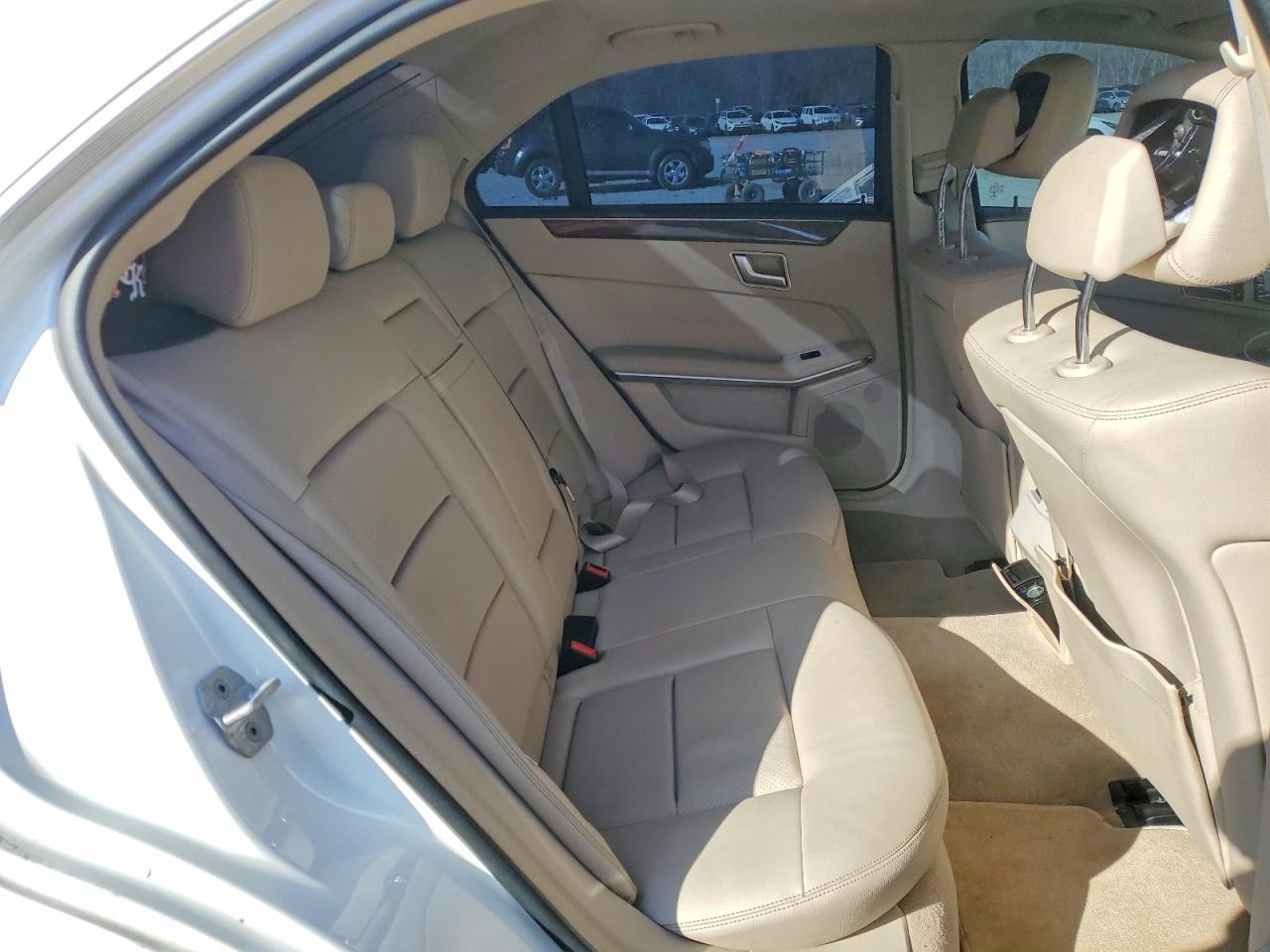 2014 Mercedes-Benz E 350 - zdjęcie 10