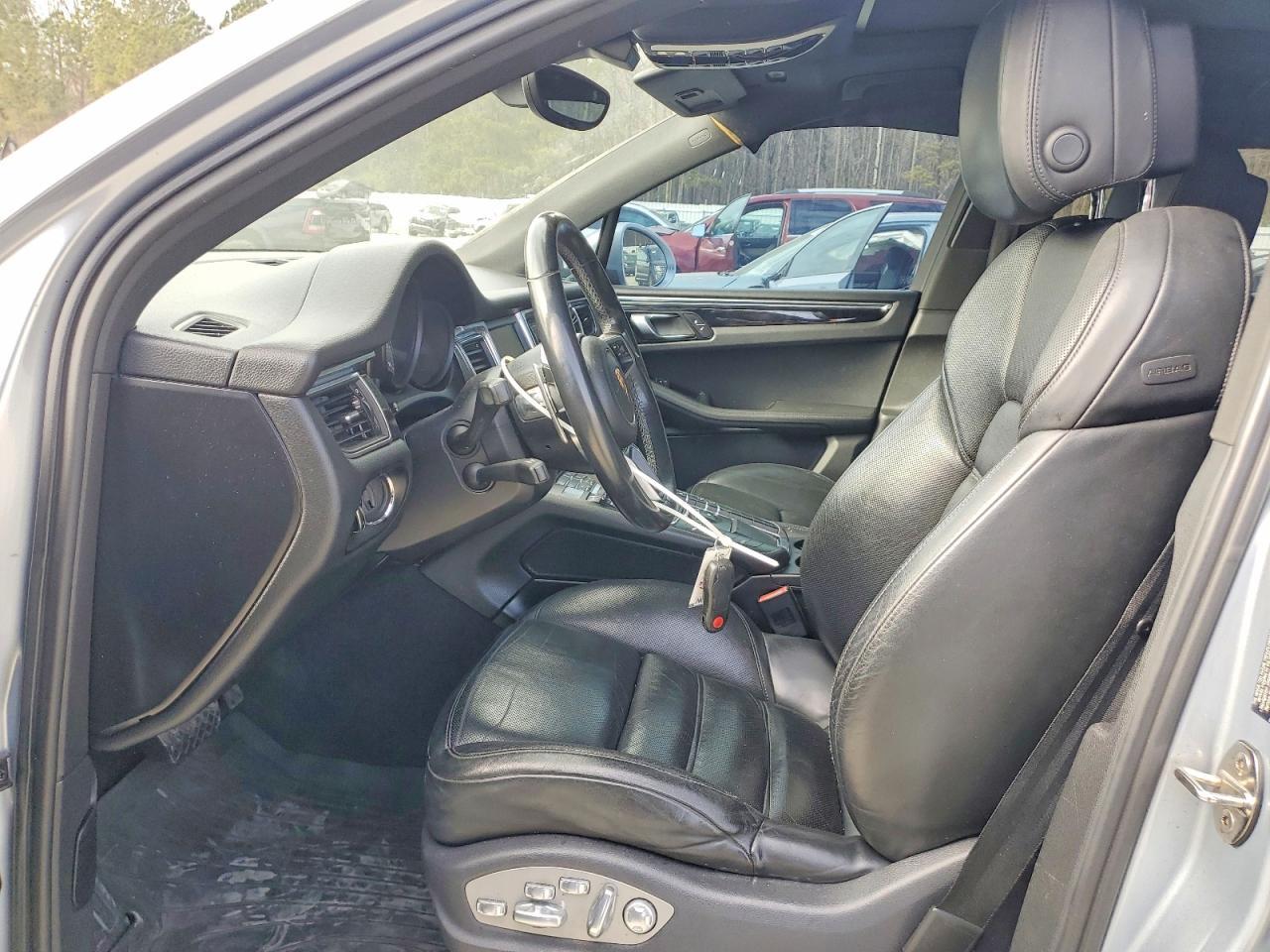 2015 Porsche Macan S - zdjęcie 7