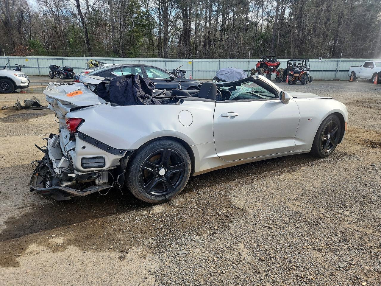 2019 Chevrolet Camaro Ls - zdjęcie 3