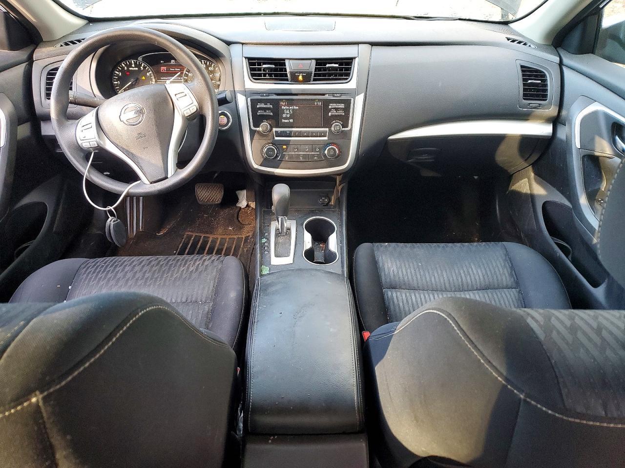 2017 Nissan Altima 2.5 - zdjęcie 8