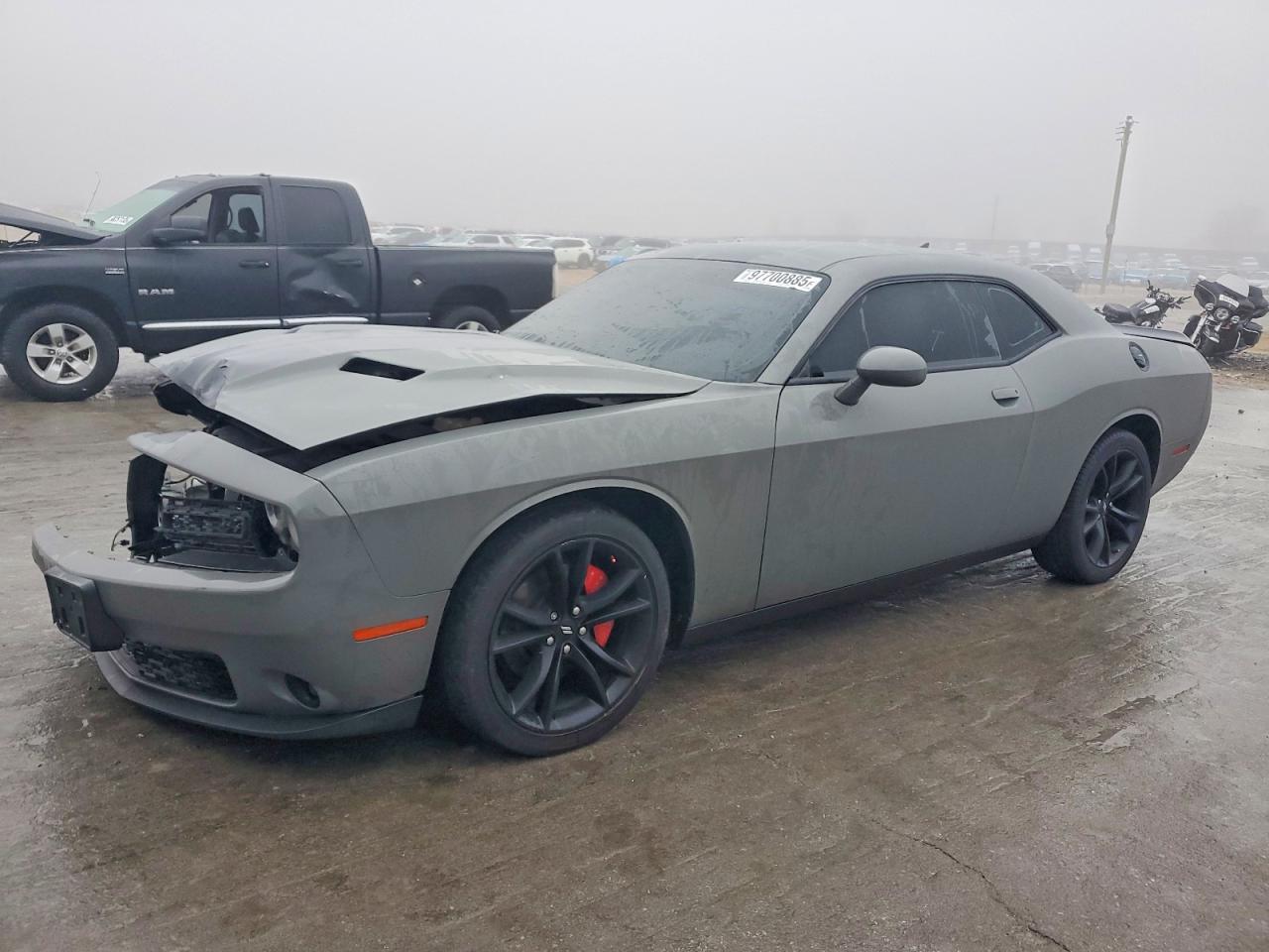 2017 Dodge Challenger R/T - zdjęcie główne