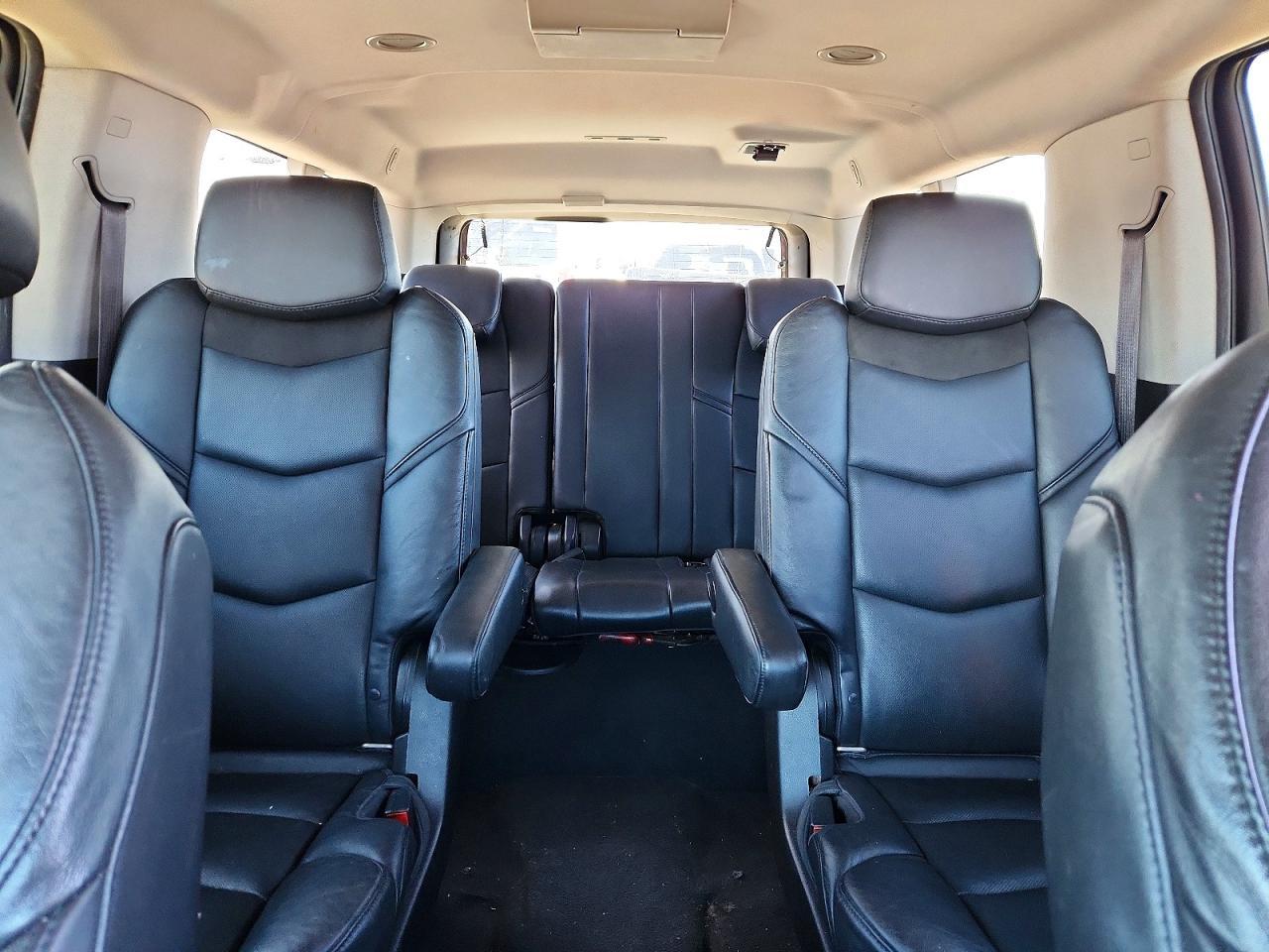 2016 Cadillac Escalade Esv Luxury - zdjęcie 10
