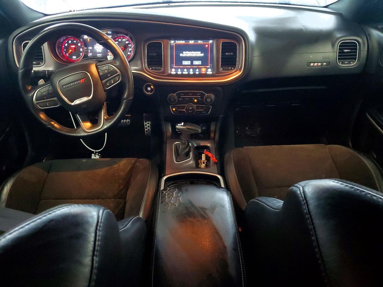 2020 Dodge Charger Scat Pack - zdjęcie 8