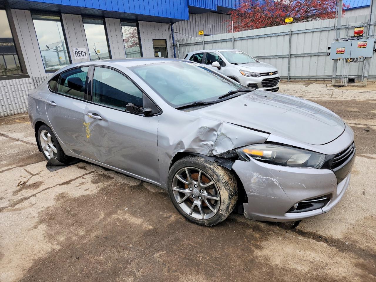 2015 Dodge Dart Sxt - zdjęcie 4