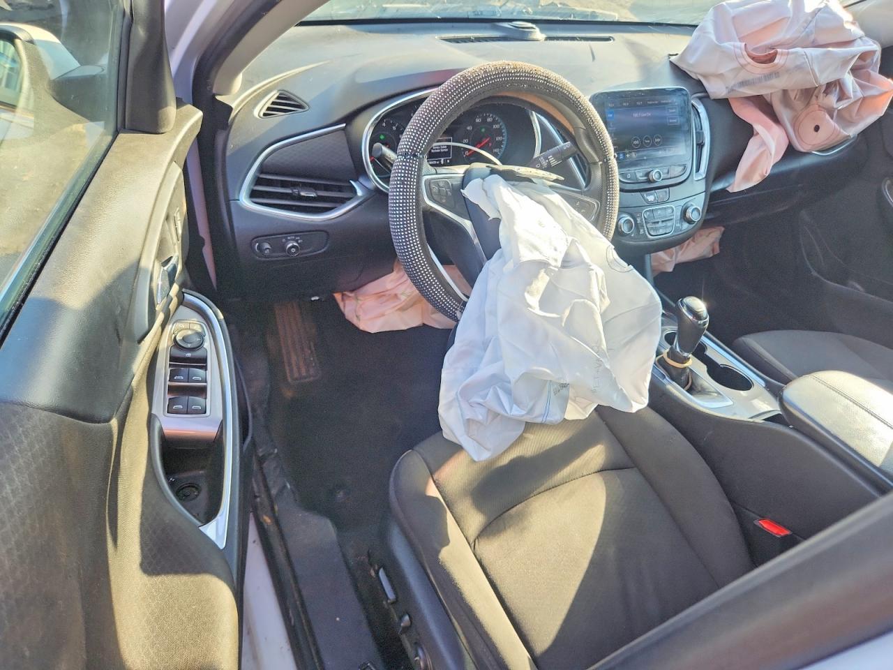 2020 Chevrolet Malibu Lt - zdjęcie 8