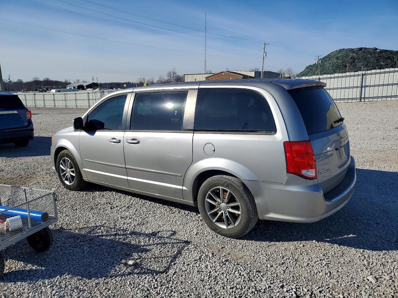2016 Dodge Grand Caravan Se - zdjęcie 2