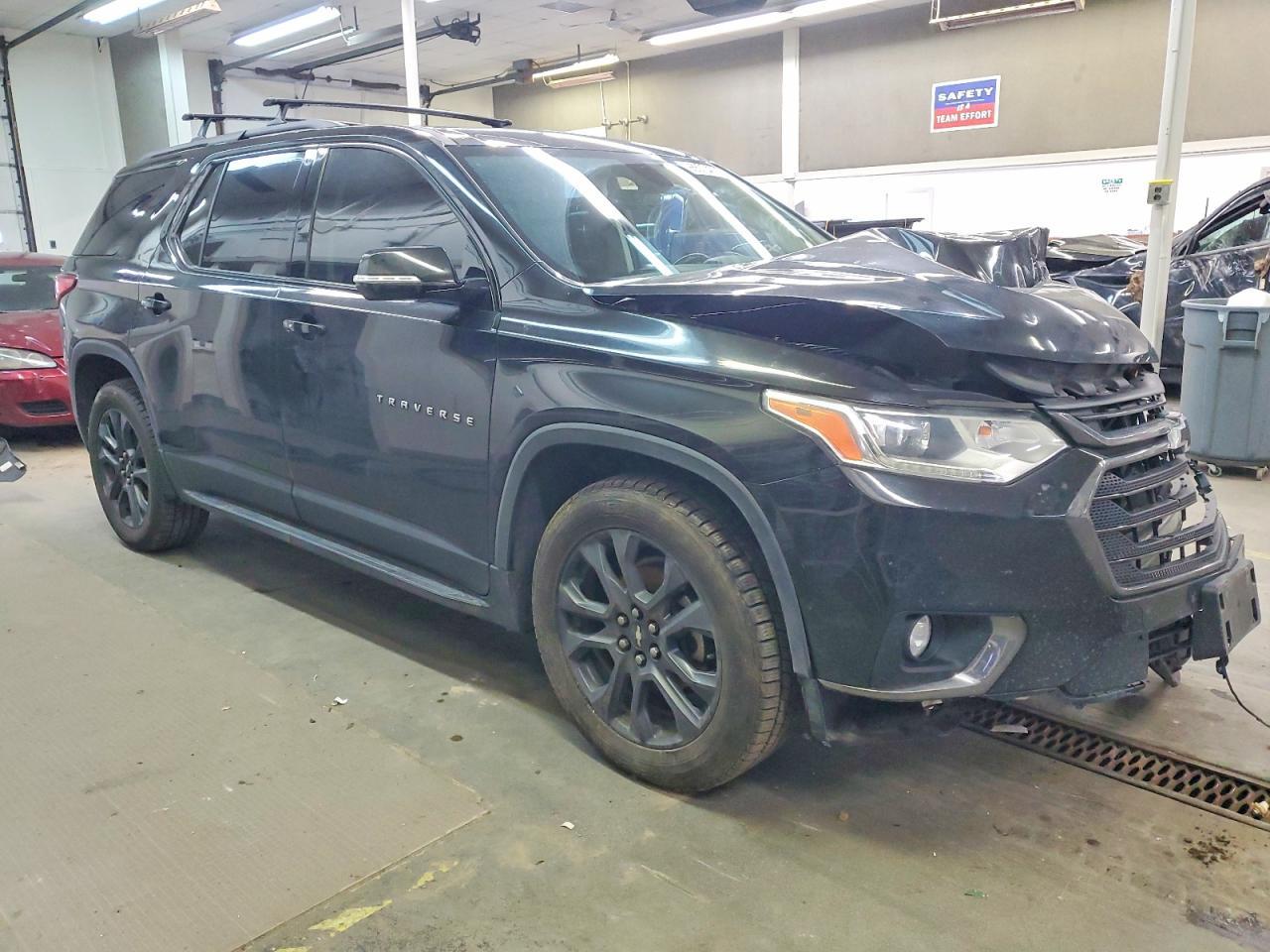 2019 Chevrolet Traverse High Country - zdjęcie 4