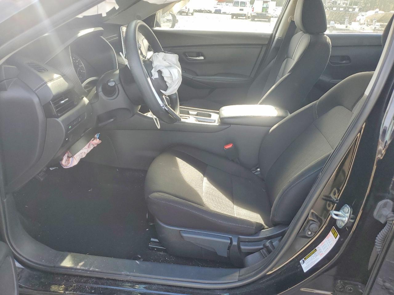 2024 Nissan Sentra Sv - zdjęcie 7