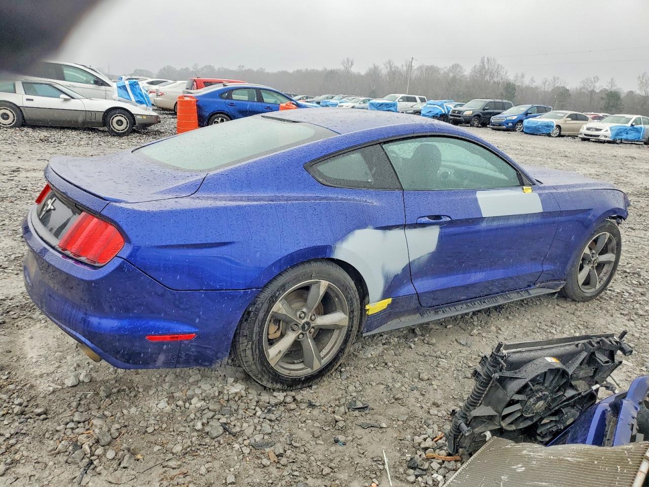 2016 Ford Mustang - zdjęcie 3