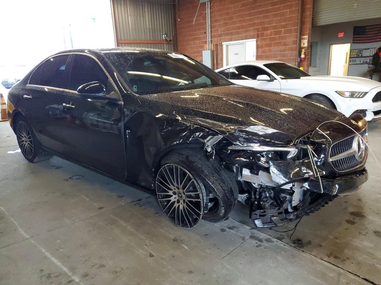 2024 Mercedes-Benz C 300 - zdjęcie 4