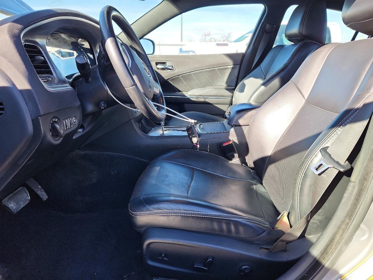 2014 Dodge Charger R/T - zdjęcie 7