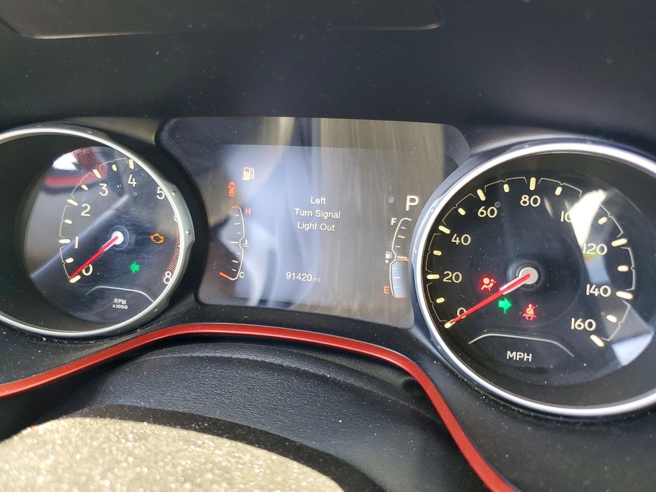 2017 Jeep Compass Trailhawk - zdjęcie 9