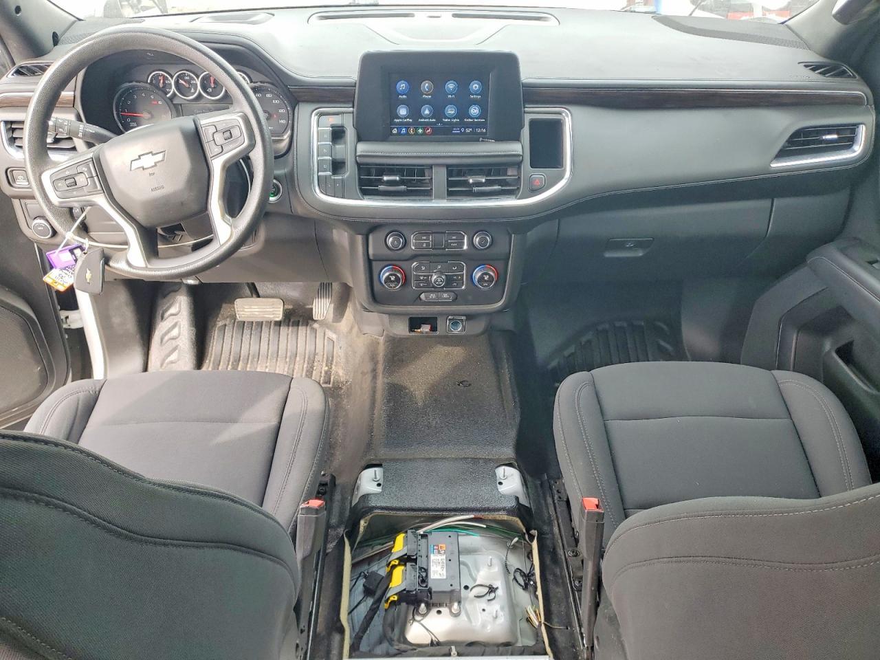 2022 Chevrolet Tahoe C1500 - zdjęcie 8