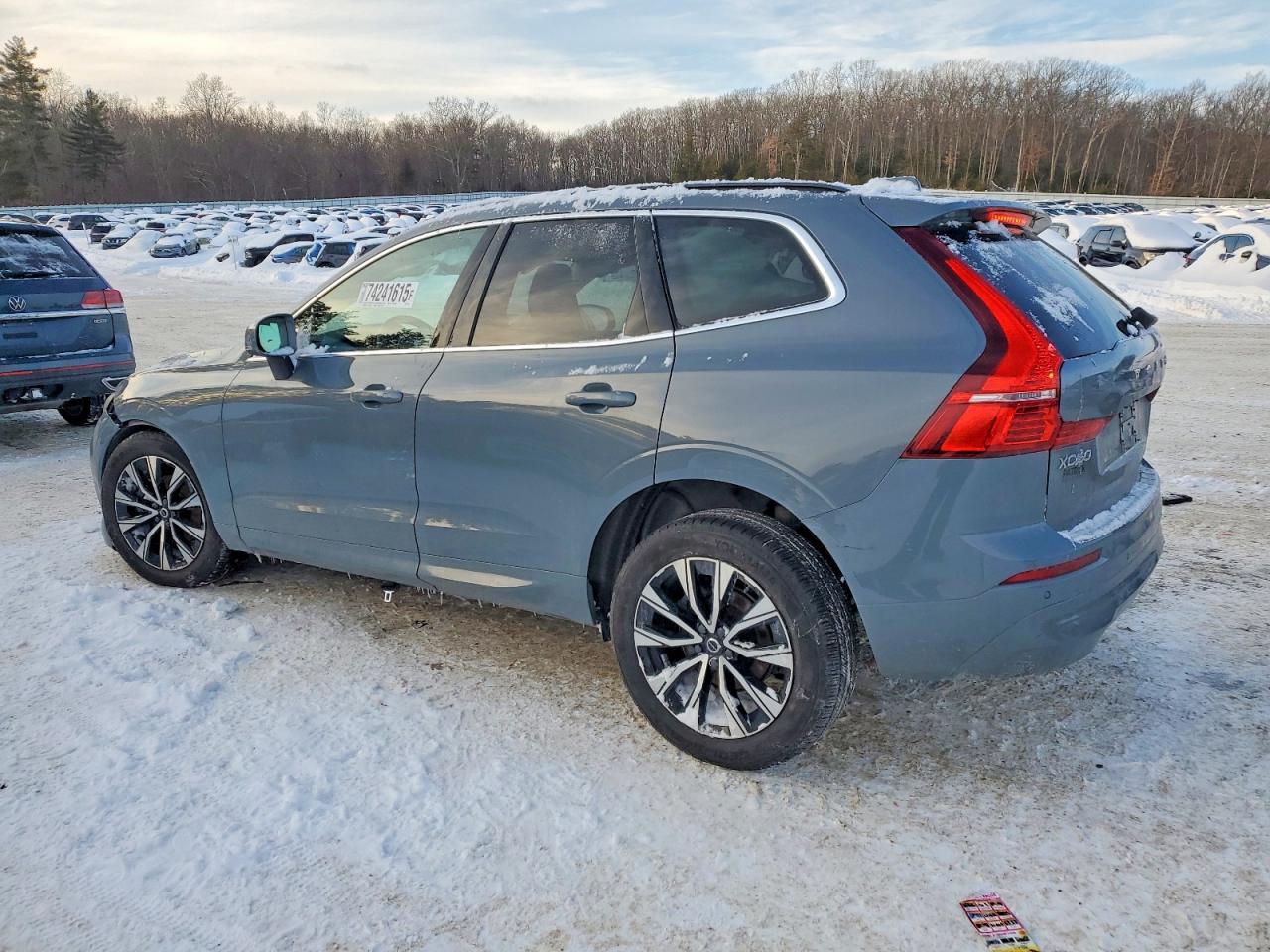 2023 Volvo Xc60 Core - zdjęcie 2