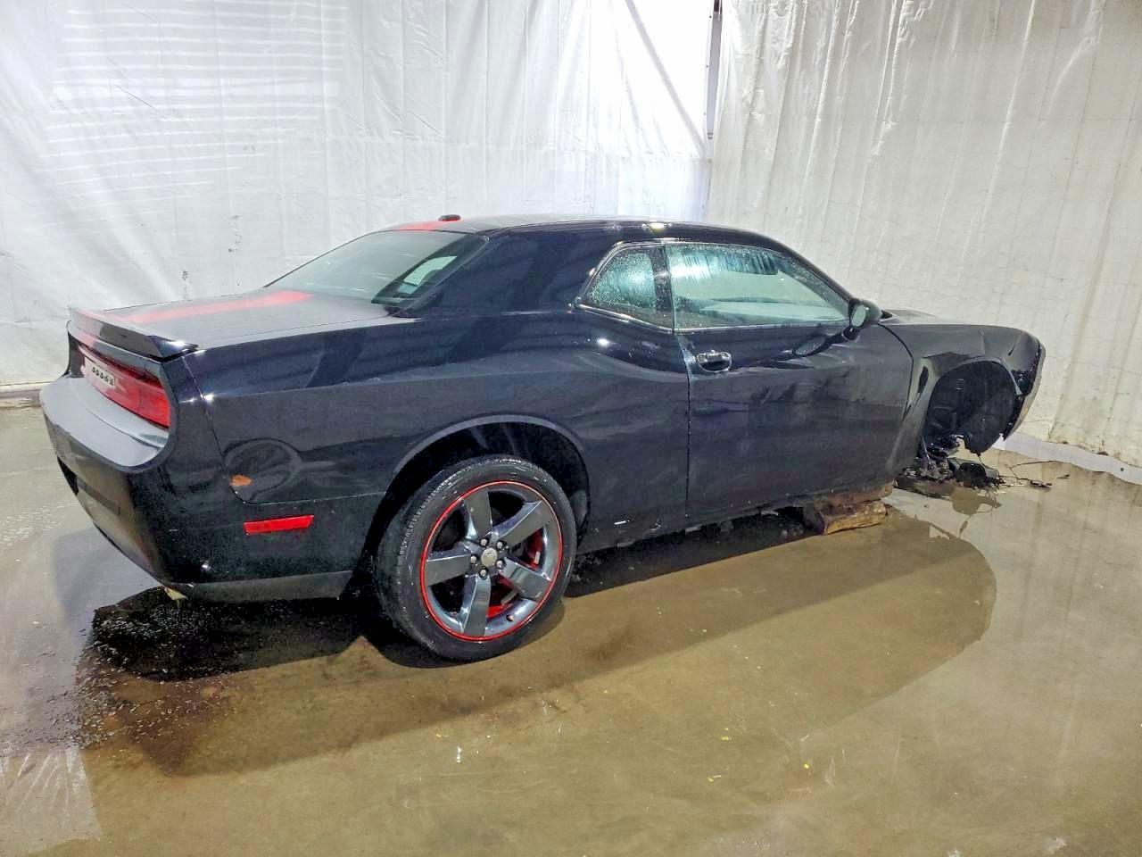 2014 Dodge Challenger Sxt - zdjęcie 3