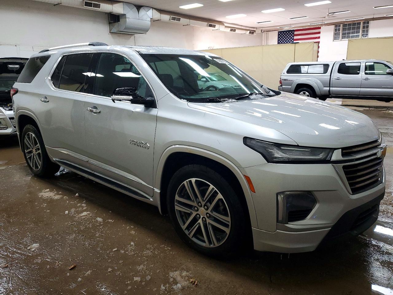 2022 Chevrolet Traverse High Country - zdjęcie 4