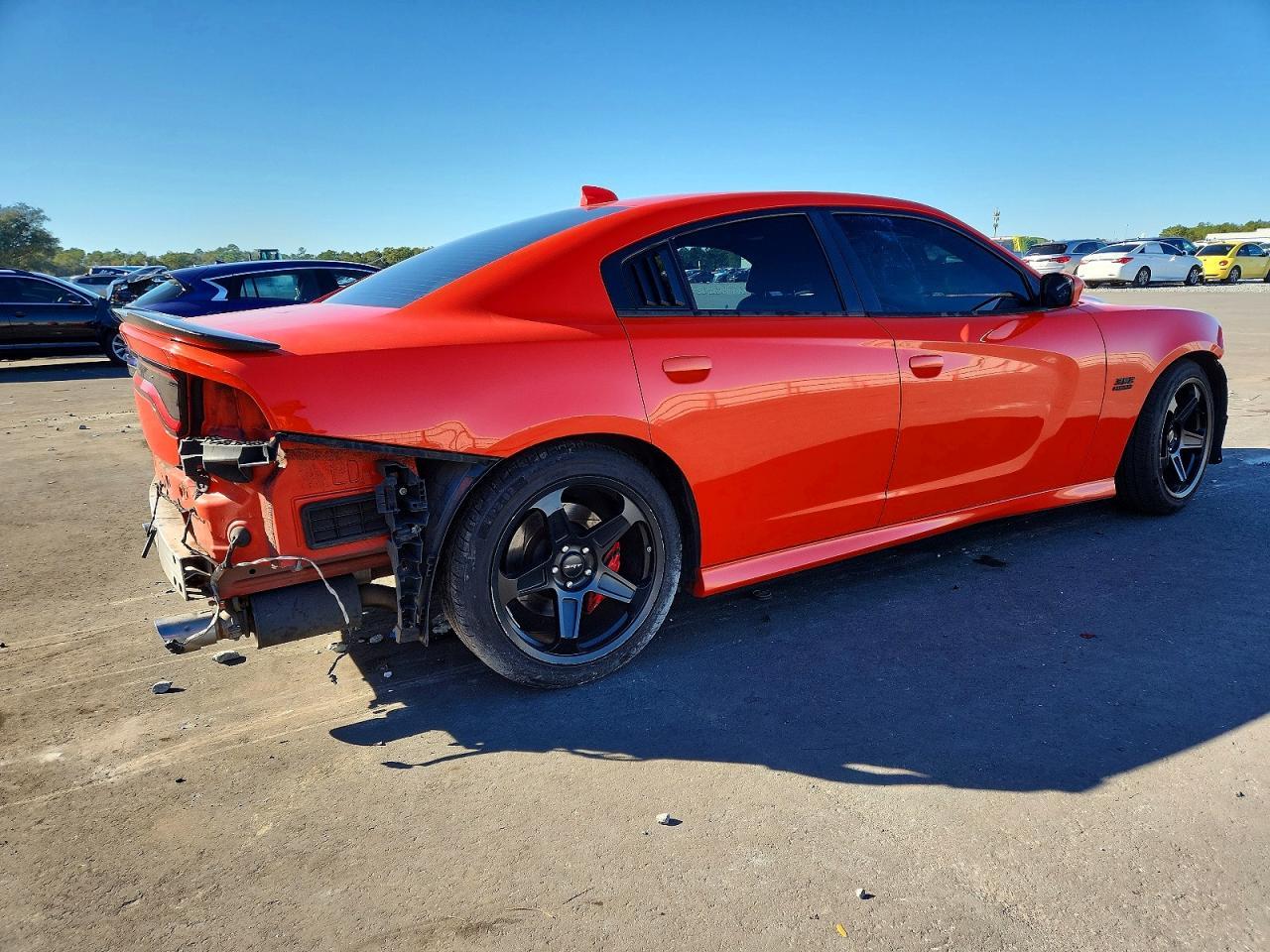 2016 Dodge Charger R/T Scat Pack - zdjęcie 3