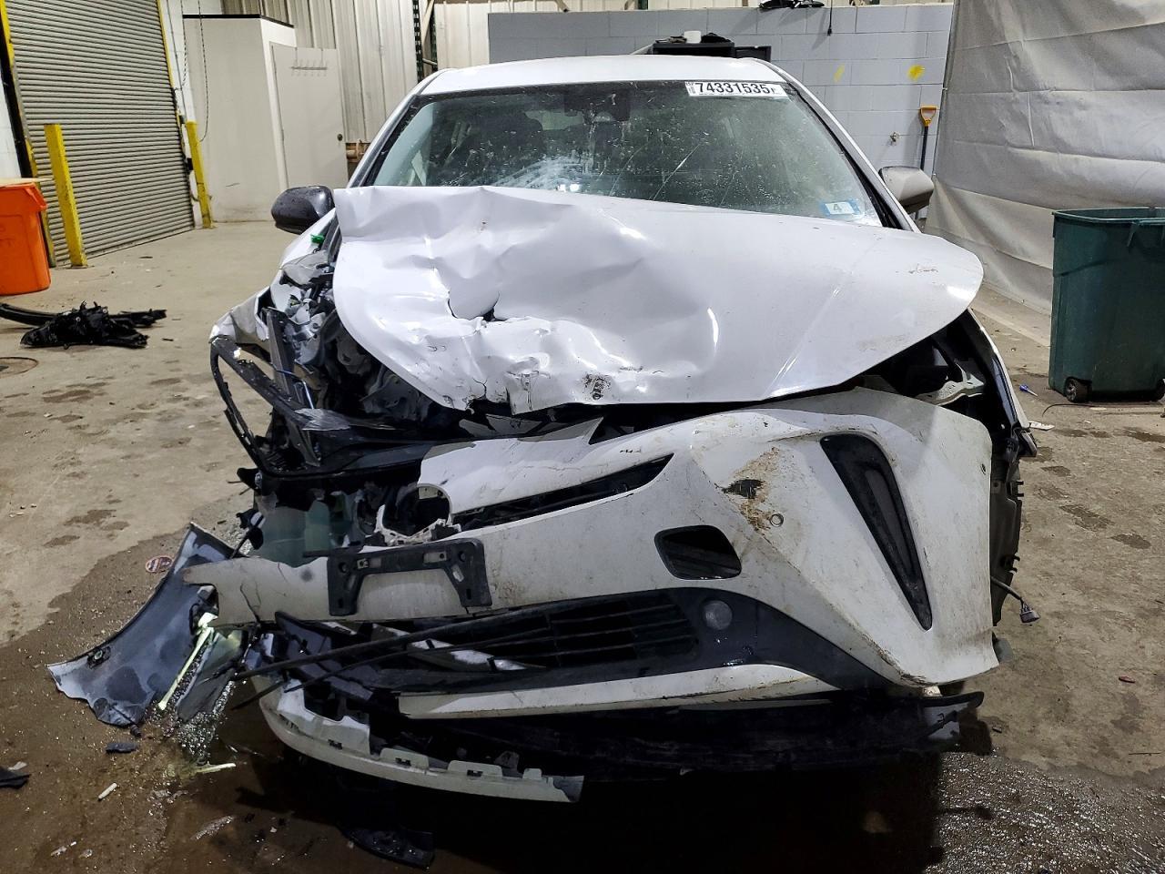 2022 Toyota Prius Le - zdjęcie 5