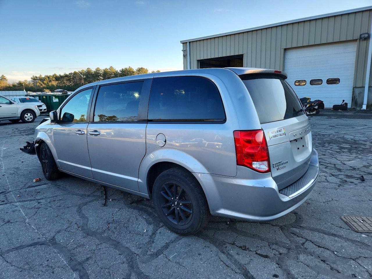 2019 Dodge Grand Caravan Gt - zdjęcie 2