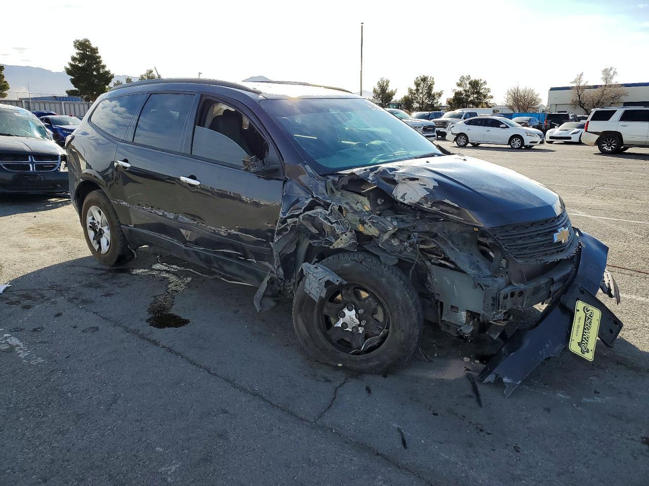 2017 Chevrolet Traverse Ls - zdjęcie 4