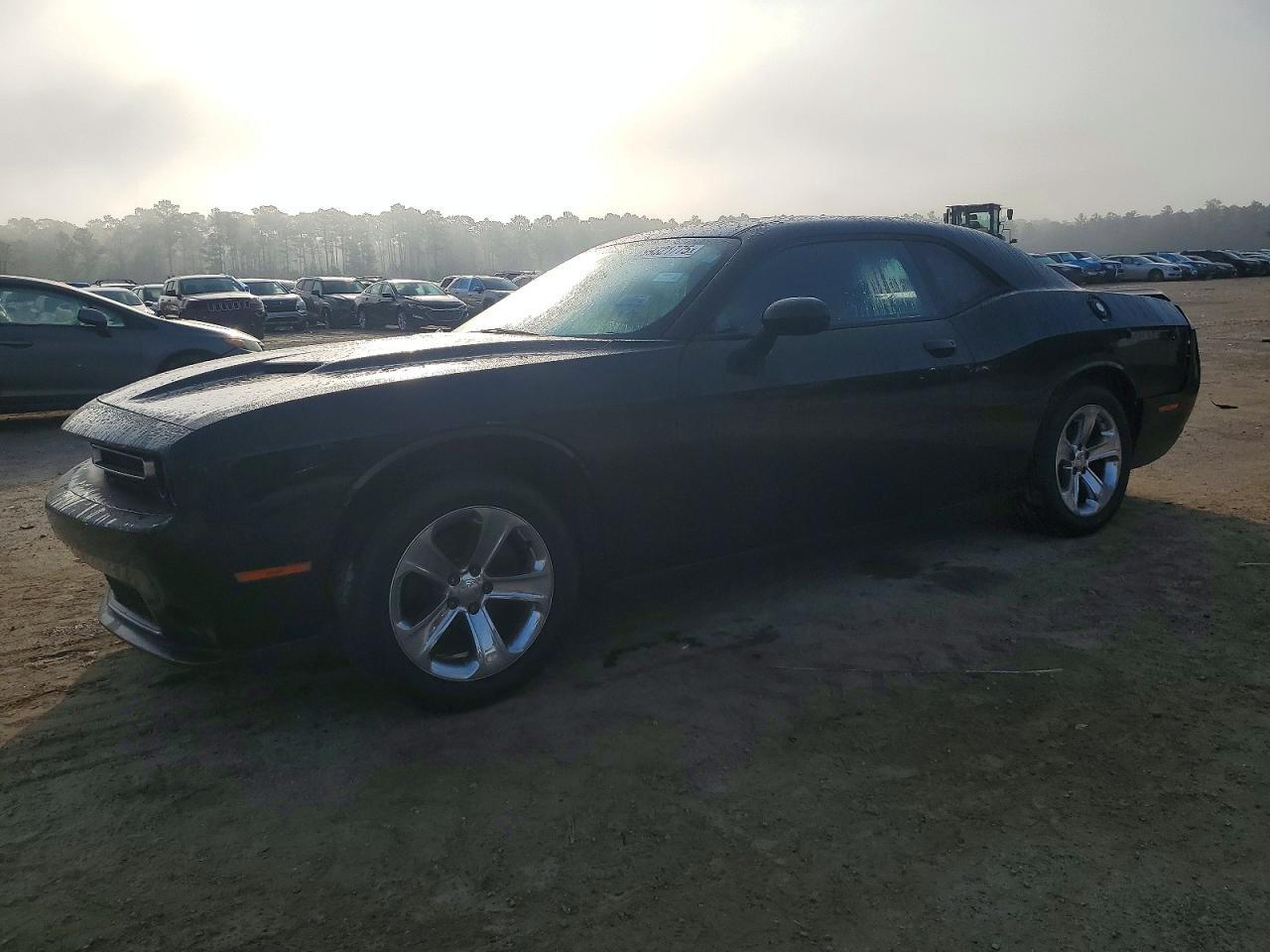 2017 Dodge Challenger Sxt - zdjęcie główne