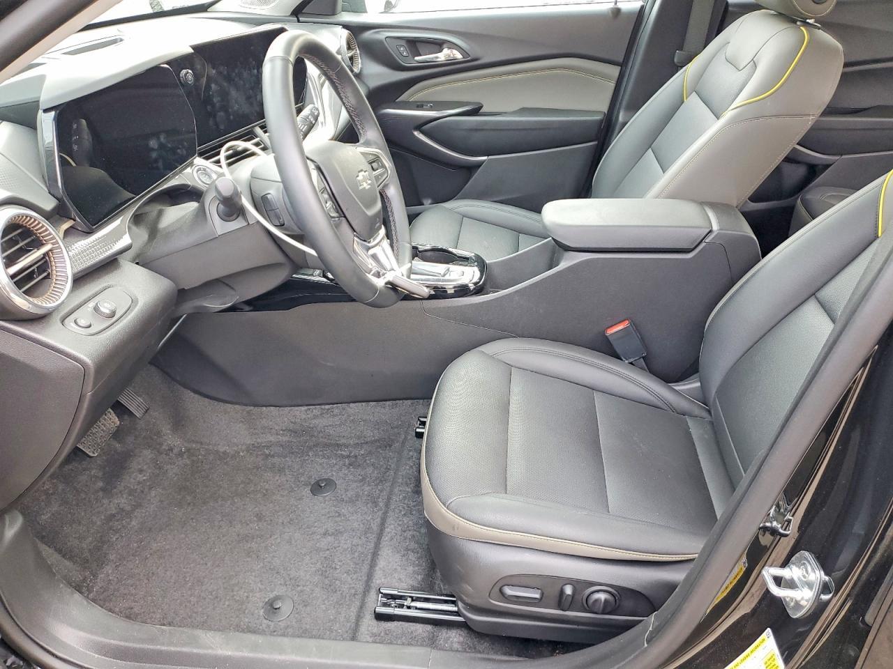 2025 Chevrolet Trax Activ - zdjęcie 7