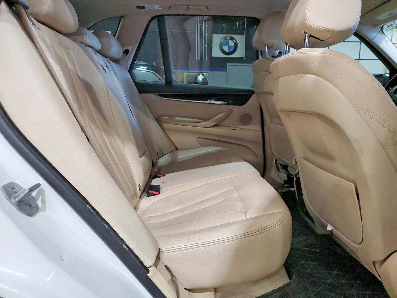 2015 BMW X5 xDrive35I - zdjęcie 11