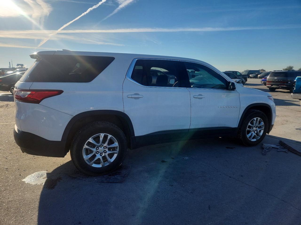 2019 Chevrolet Traverse Ls - zdjęcie 3