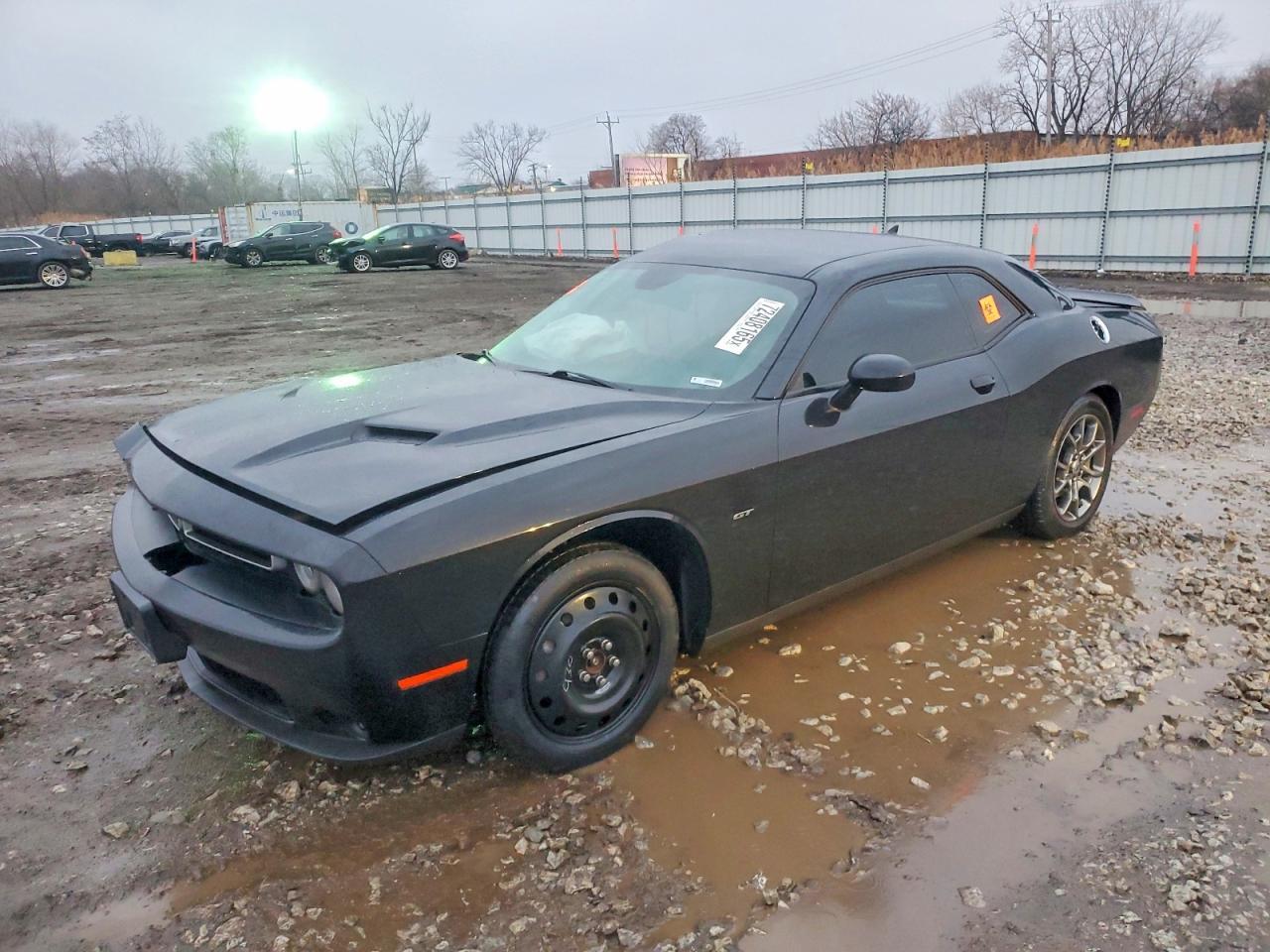 Dodge Challenger - zdjęcie 1