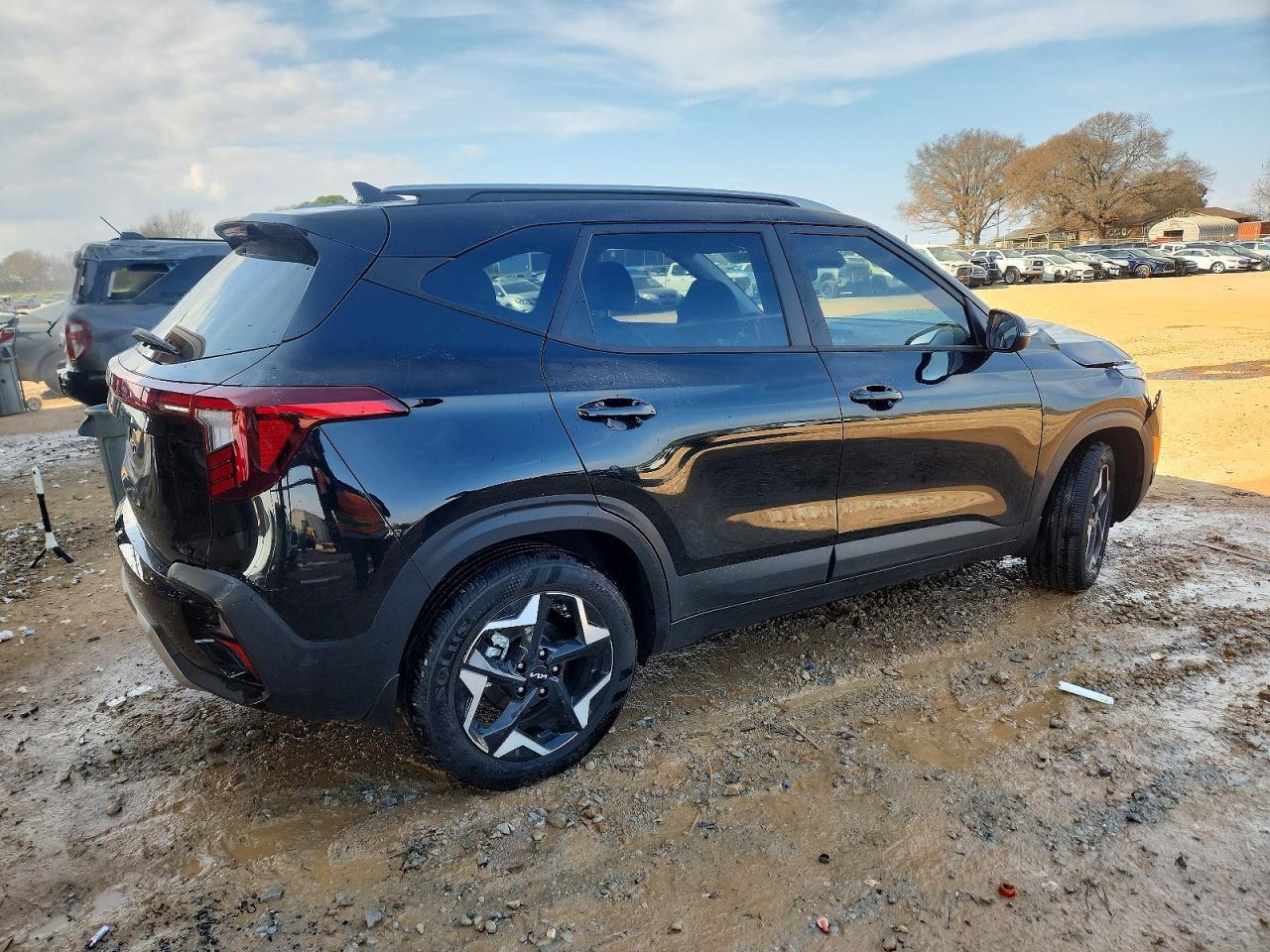 2025 Kia Seltos S - zdjęcie 3