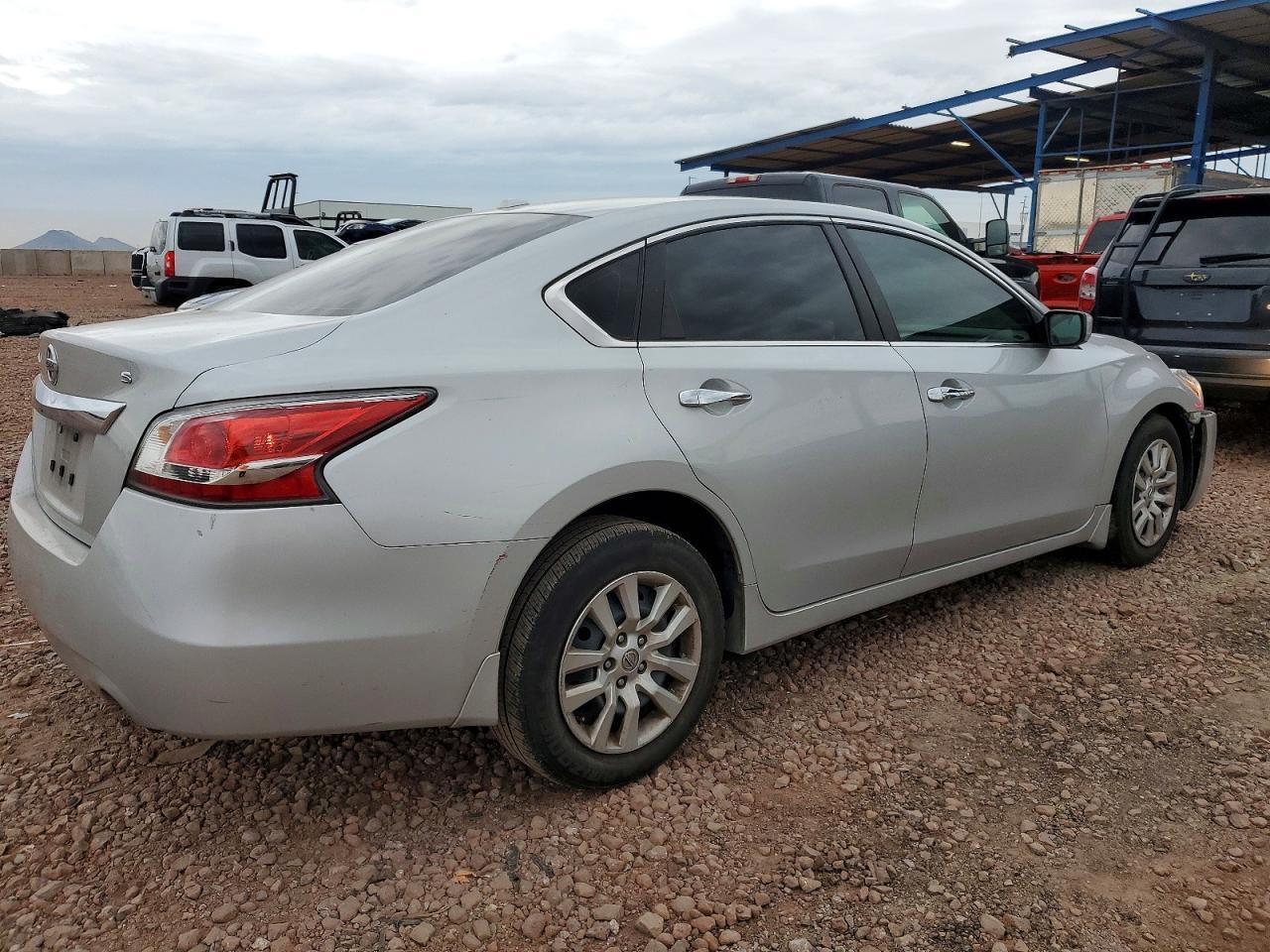 2015 Nissan Altima 2.5 - zdjęcie 3