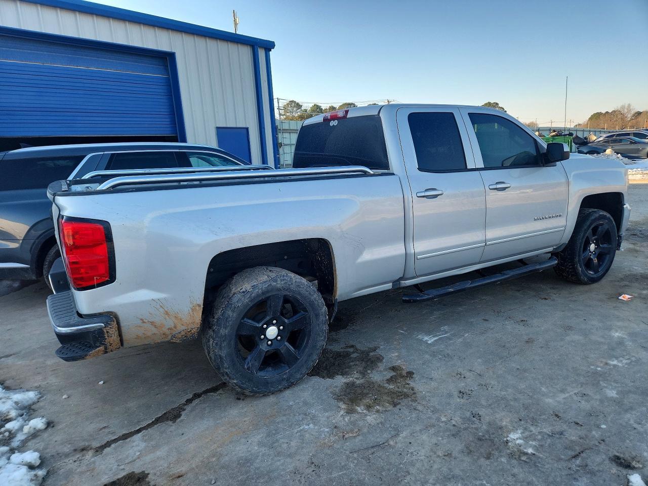 2017 Chevrolet Silverado C1500 Lt - zdjęcie 3