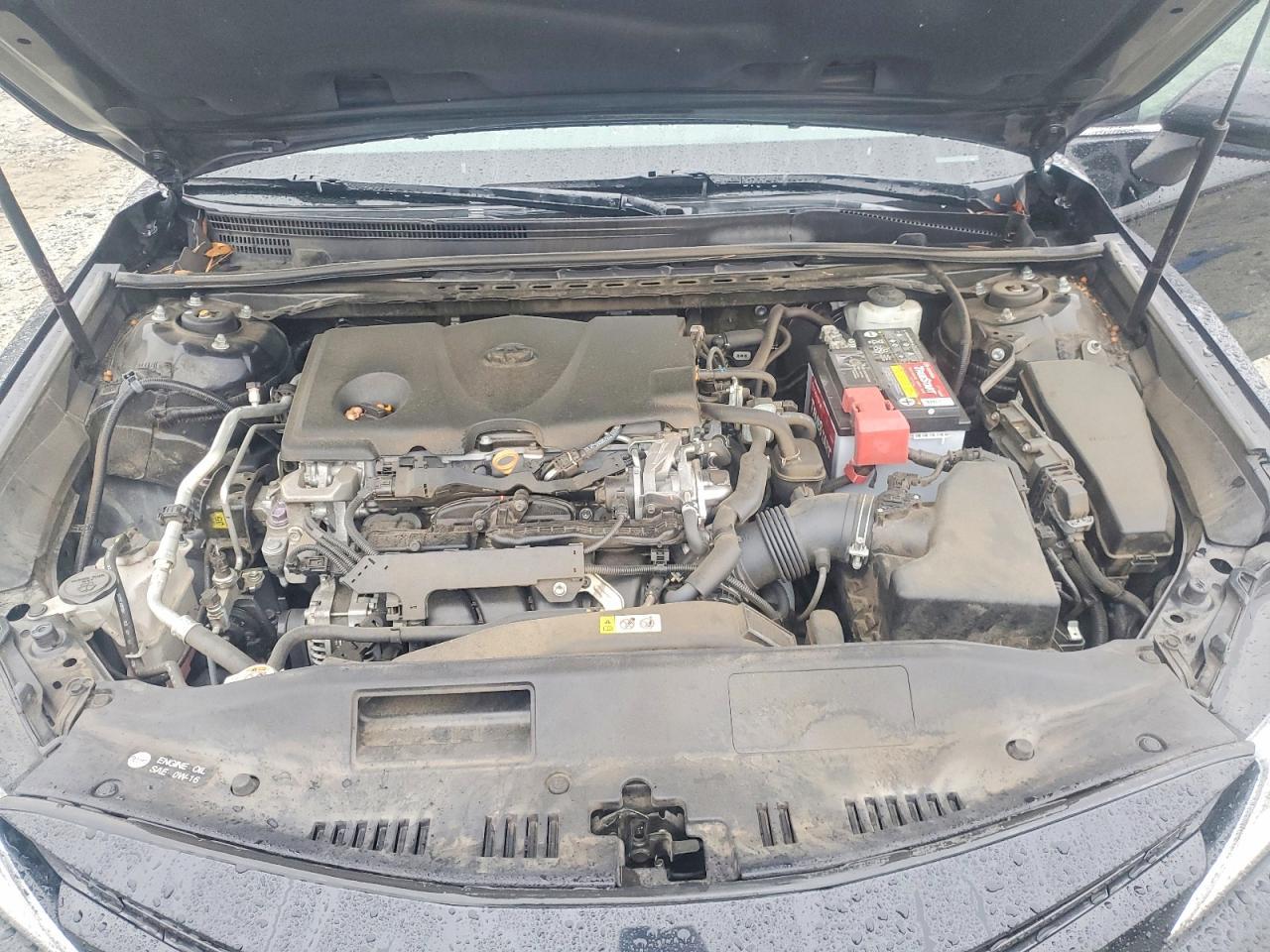 2020 Toyota Camry Le - zdjęcie 11