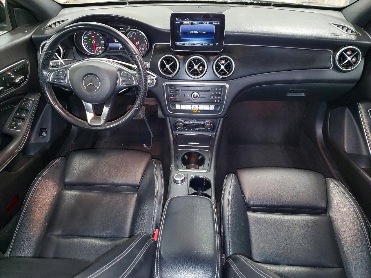 2019 Mercedes-Benz Cla 250 - zdjęcie 8