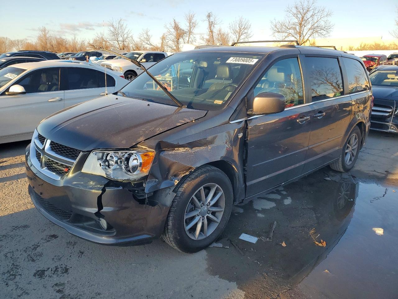 2014 Dodge Grand Caravan Sxt - zdjęcie główne